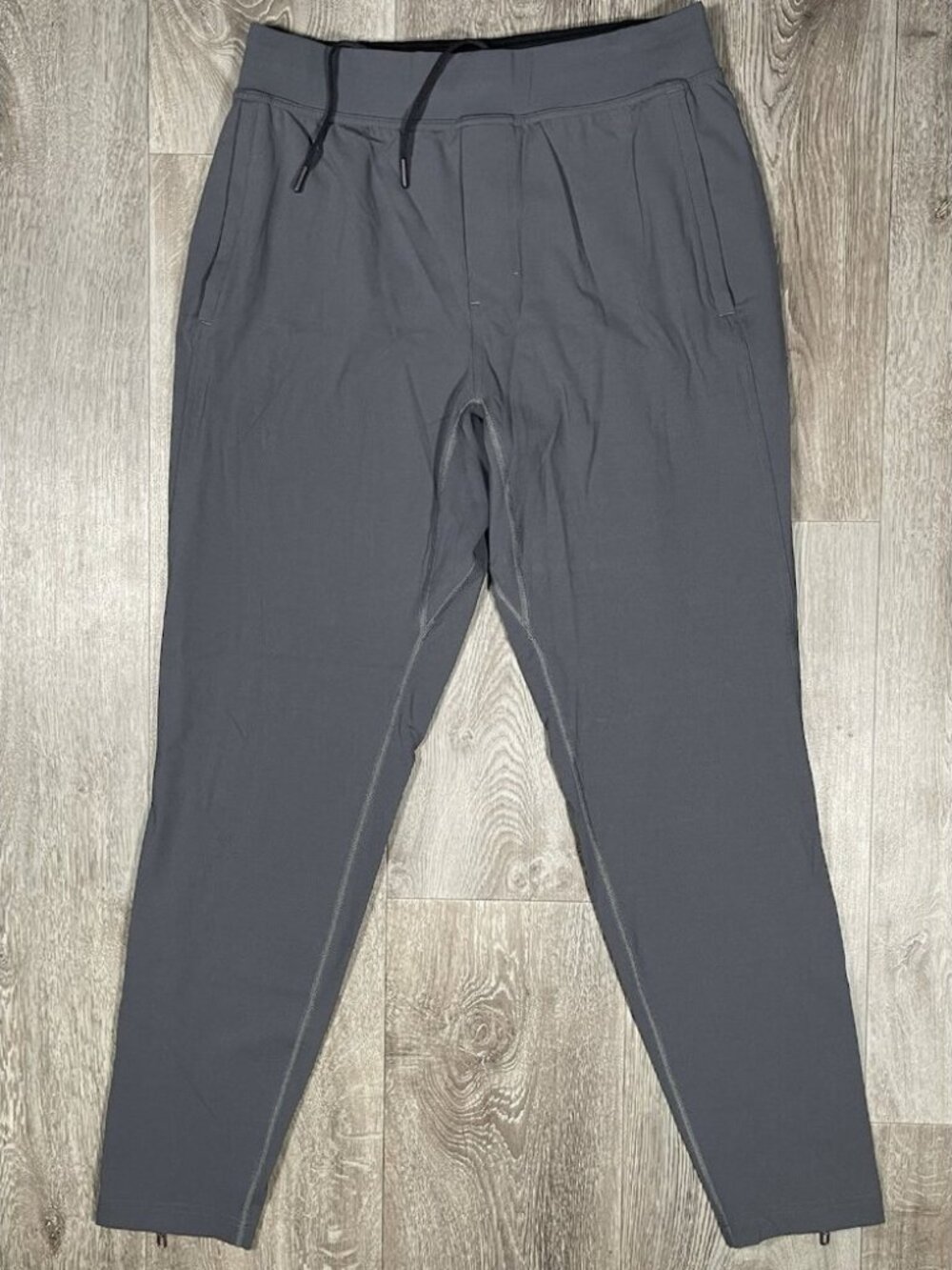 Lululemon Surge DWR Dark Slate Gray Athletic Tapered Pants - Men Size Medium